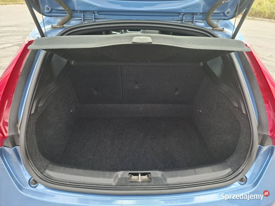Volvo V40 D2 DriveE RDesign Momentum 120KM Ząbkowice Śląskie sprzedam