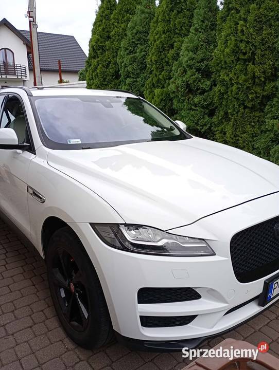 Jaguar fpace Zamiania 2017 30 biały