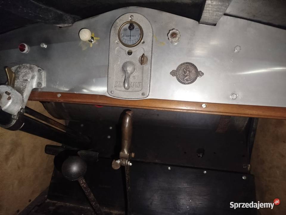 Samochod zabytkowy Renault KJ 1923r Pawłosiów sprzedam