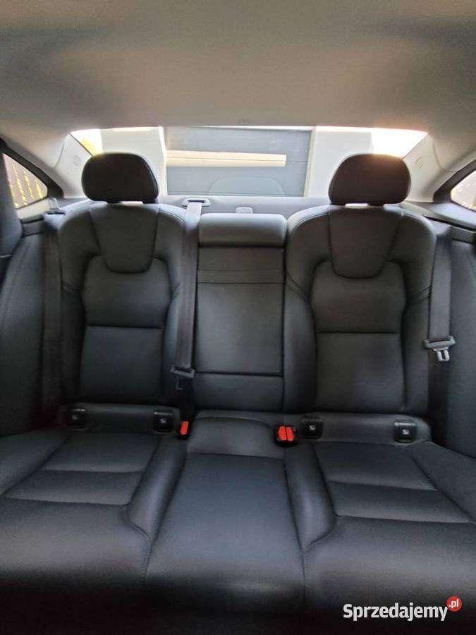 Volvo S90 D4 MomentumUżywany 2017 Do negocjacji Motoryzacja Kraków