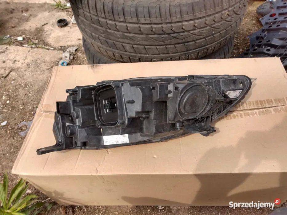 Lampa przednia Prawa Volvo V40 II Full led MID