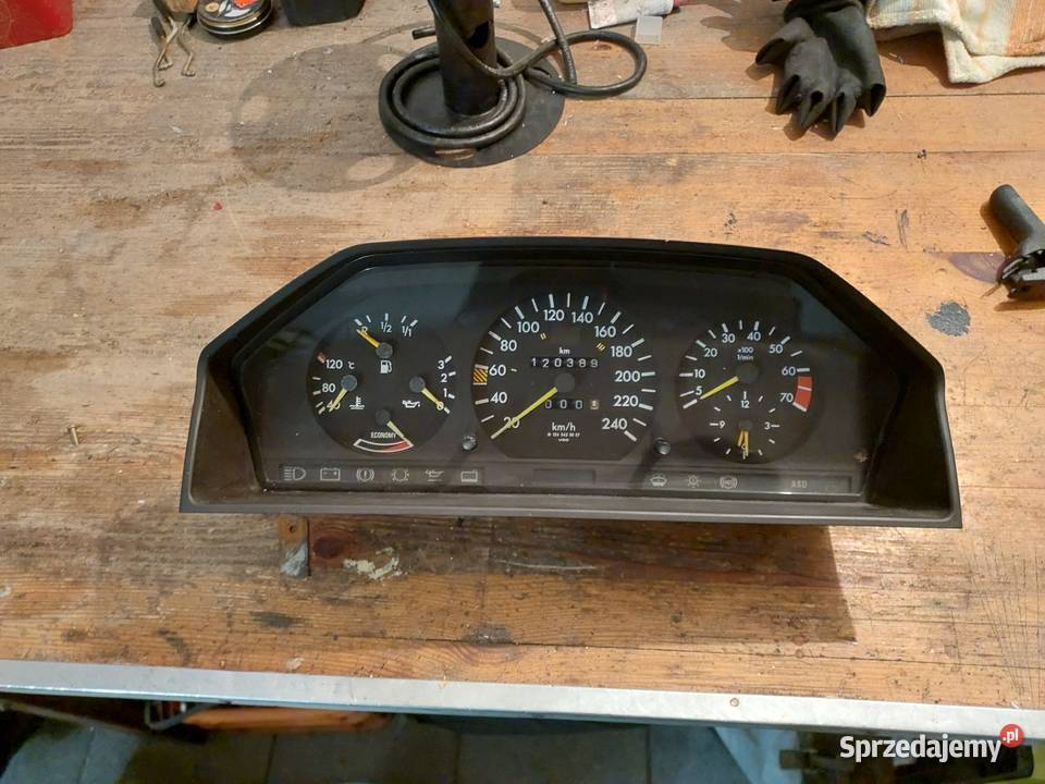 Licznik Mercedes W124 300e 12v 260e asd Bytów