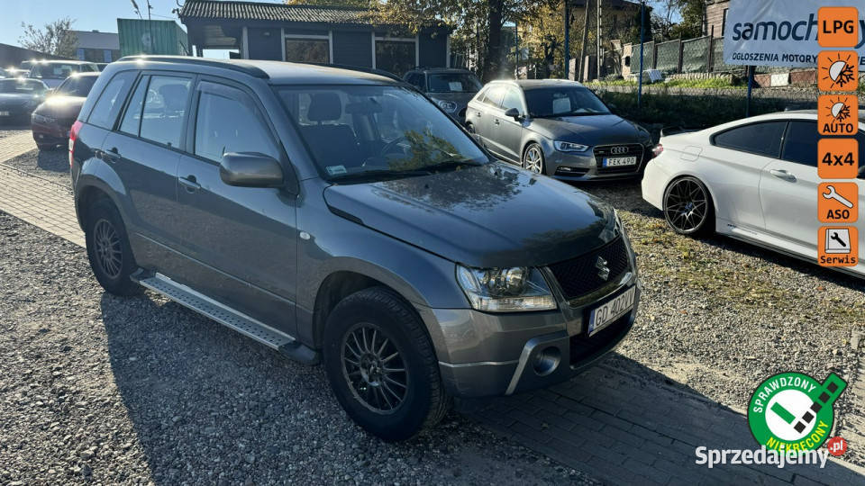 Suzuki Grand Vitara SUZUKI GRAND VITARA 2.0i Automat 4x4 klima podgrzewane…