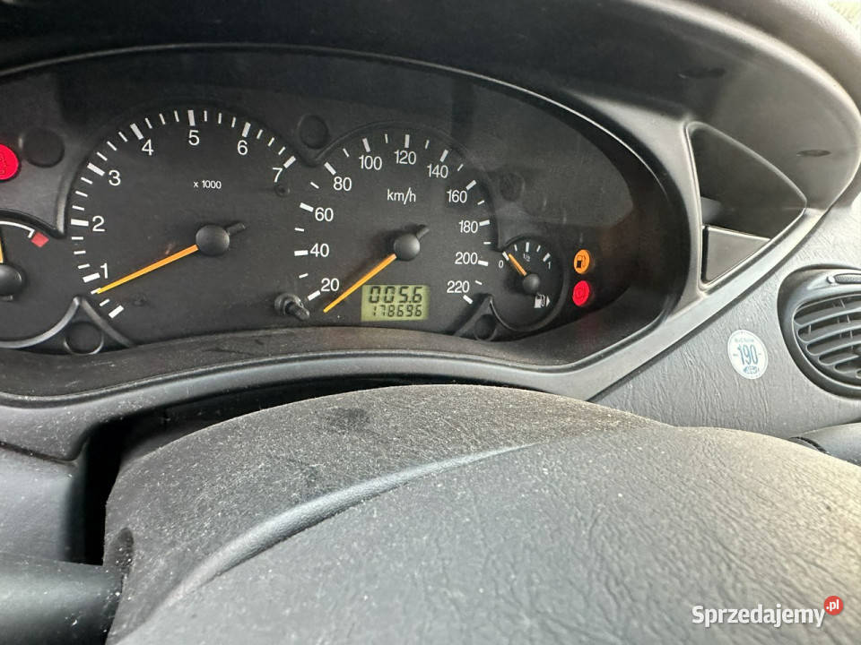 Ford Focus Niezawodna benzyna 14 podg szyba Wejherowo