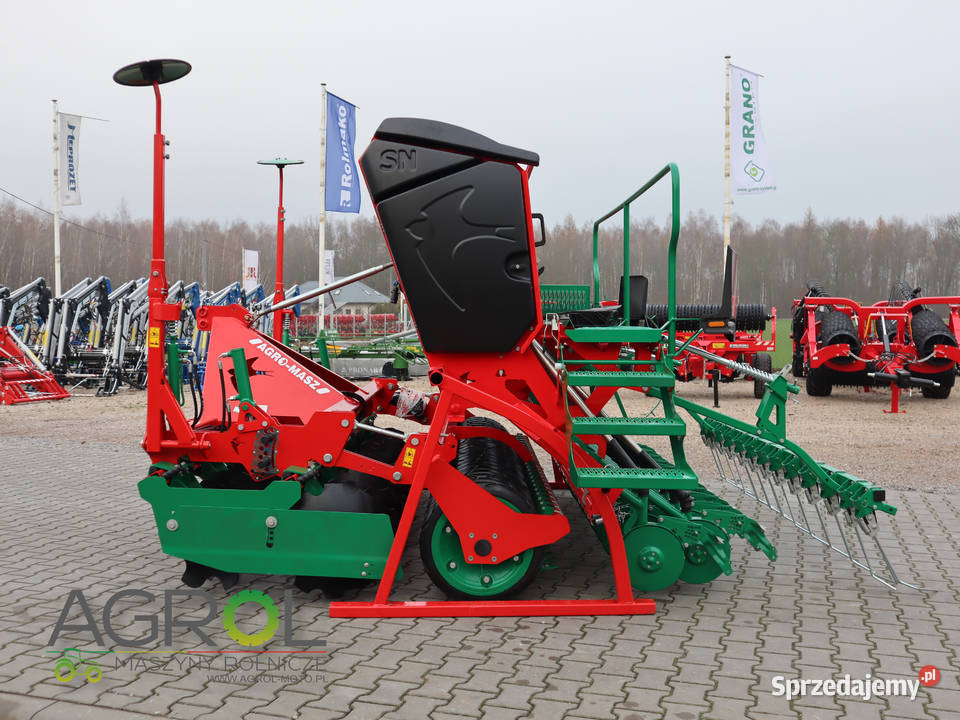 Siewnik zestaw nabudowany SN301 Agro masz brona
