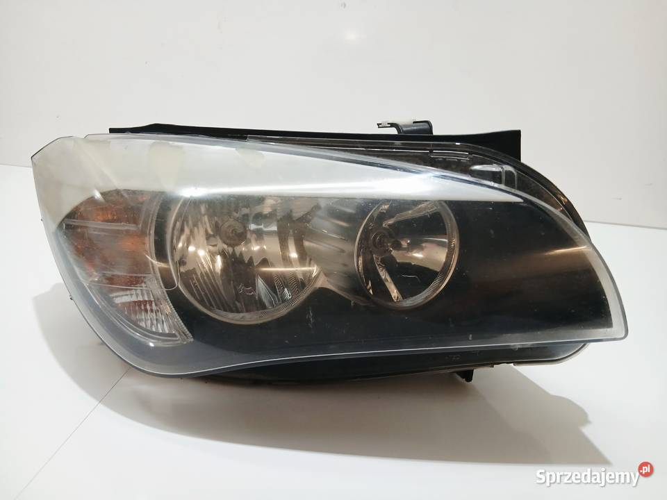 LAMPA PRAWY PRZÓD PRZEDNIA BMW X1 E84 ANGLIK osobowe lubelskie Strzyżewice