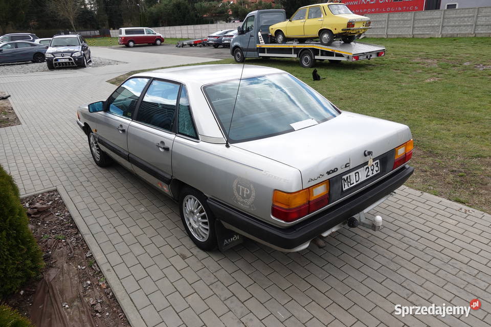 Audi 100 C3 90 Fajna Baza na Klasyka Sprawny Zgierz