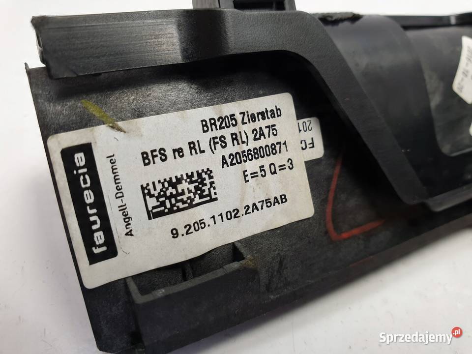 Mercedes A205 W205 DEKOR LISTWA KONSOLI osobowe Janów