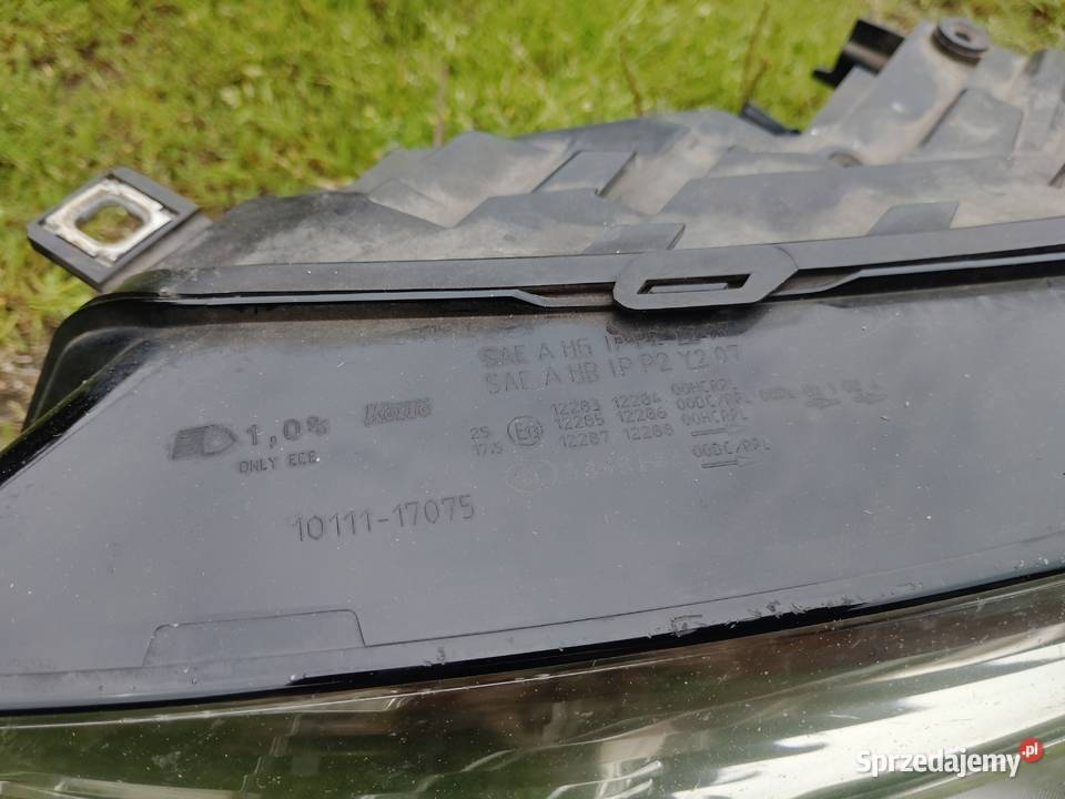 Lampy przednie Audi Q5 8R XENON LED DRL wielkopolskie Międzychód