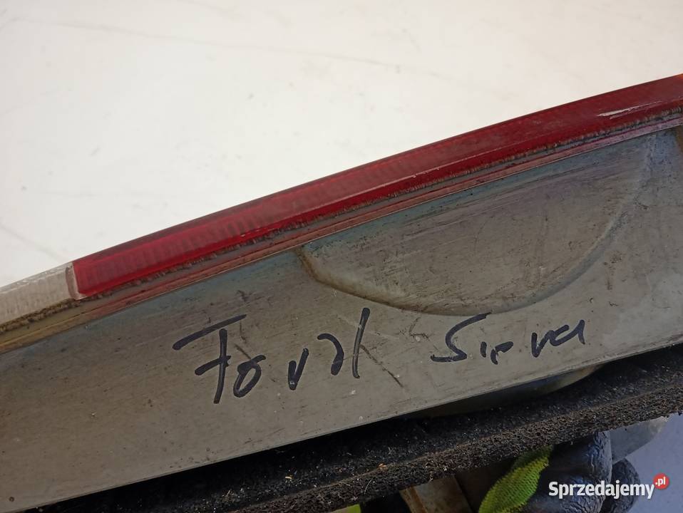 Lampa tylna prawa Ford Sierra zespolona błotnik
