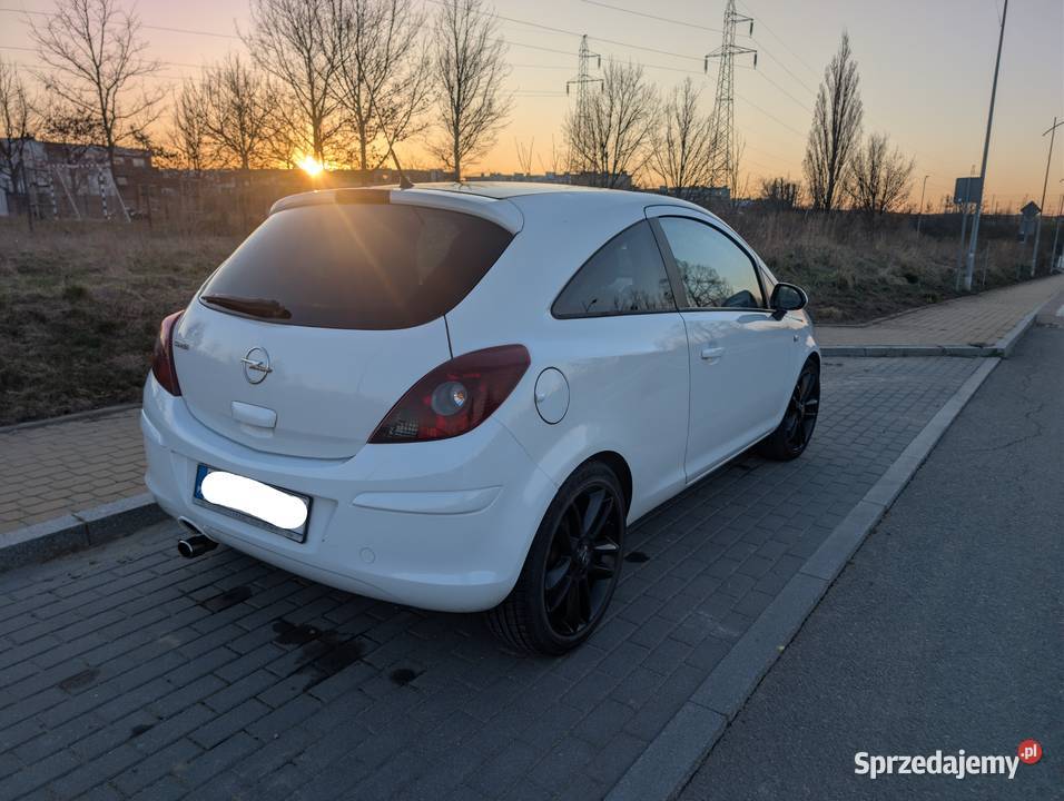 Opel Corsa D 14 Color Edition 17 Black Przebieg pomorskie Pruszcz Gdański