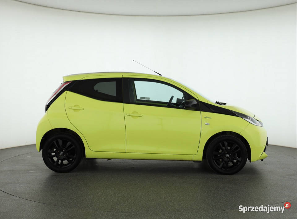 Toyota Aygo 10 VVTi kamera cofania sprzedam