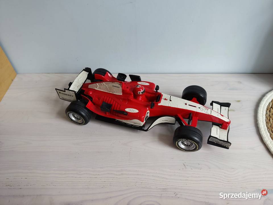 Model samochodu wyścigowego Bolid Formuły 1 opolskie Głuchołazy