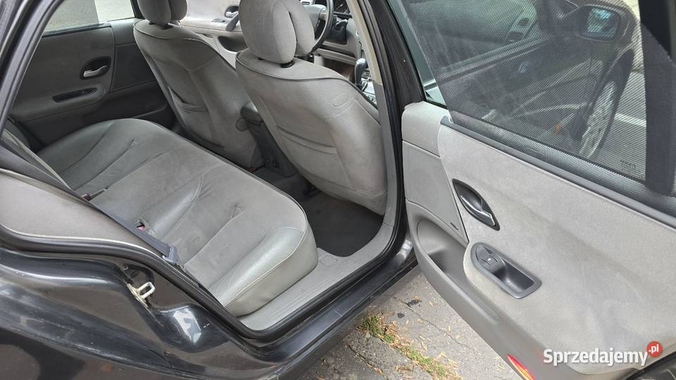 Laguna II 30 V6 rocznik 2002 r Przebieg 149 mazowieckie Warszawa sprzedam