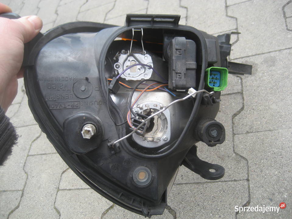ford ka mk1 9607r lampa przód prawa valeo wielkopolskie Rakoniewice