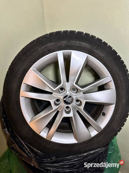 KOMPLET KÓŁ 21555R17 SKODA KAROQ 57A601025C