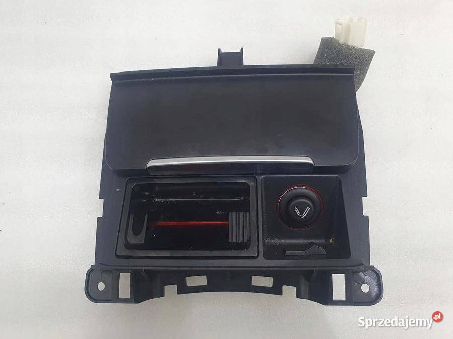 SCHOWEK POPIELNICZKA AUDI A5 20TFSI 8K0857951