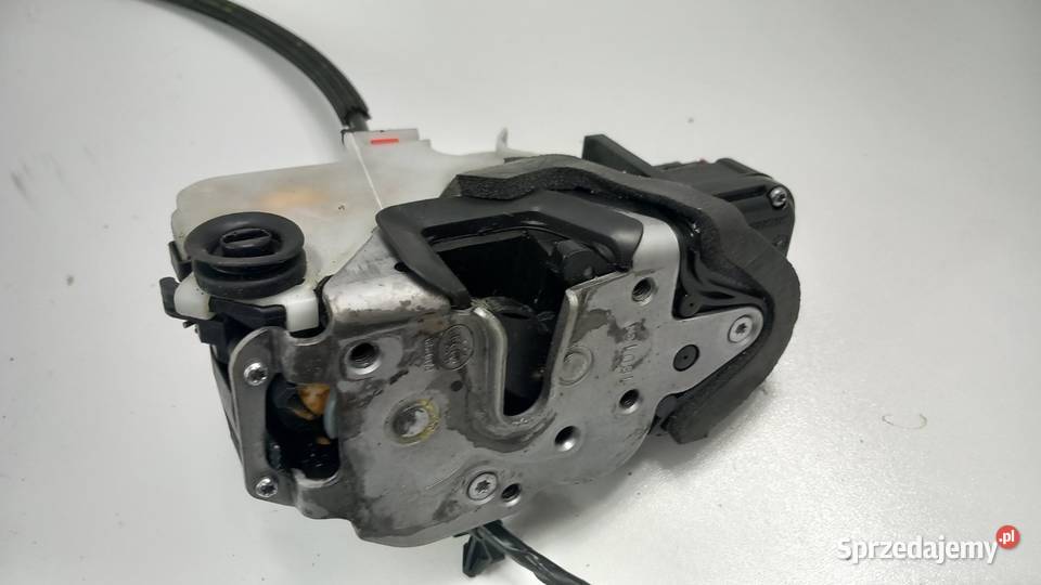 OPEL ZAFIRA C ZAMEK DRZWI TYŁ PRAWY 6PIN Wyposażenie wnętrza Zbierkowo