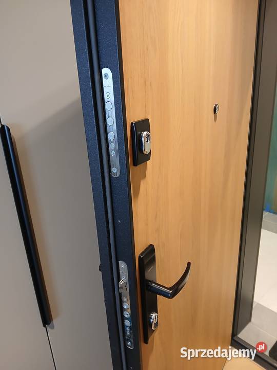 Ślusarz Otwock naprawa wymiana zamków serwis