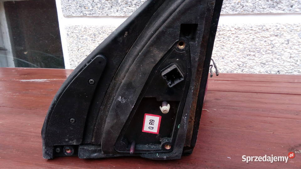 Lusterko prawe el Kia Sedona małopolskie