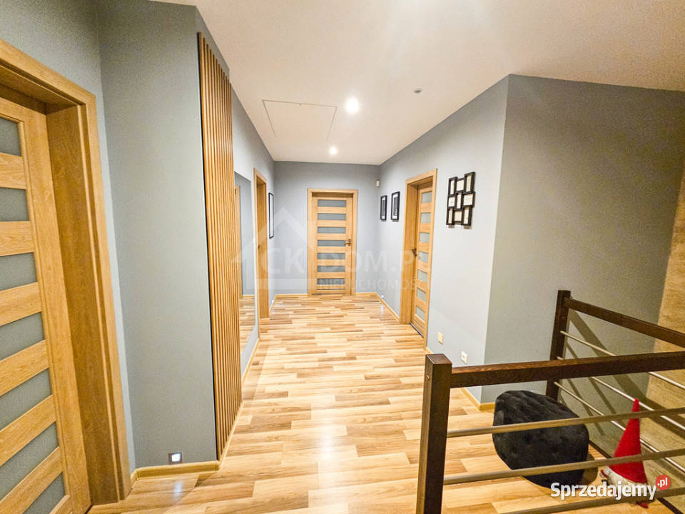 Dom wolnostojący Kielce Zalesie 6 pokoi 954 m Liczba pokoi 6