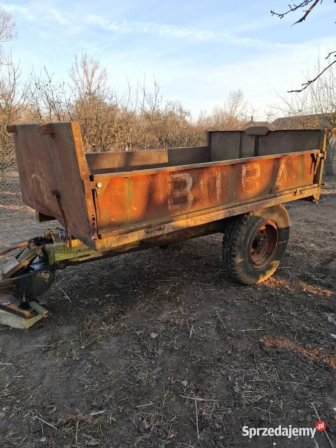 Przyczepa wywrotka 1osiowa wlasna hydraulika Przyczepy rolnicze świętokrzyskie Busko-Zdrój sprzedam