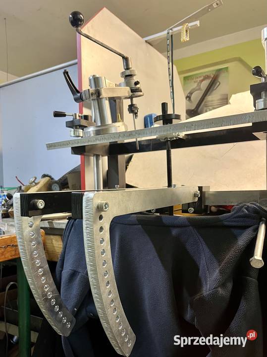 Stół do wytaczania gniazd zaworów głowic Narzędzia do zaworów Dobrzyca