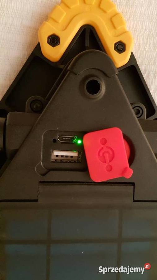 TRÓJKĄT OSTRZEGAWCZY LED AKUMULATOROWY POWERBANK Akcesoria Poznań