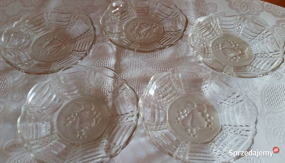 Talerzetalerzyki deserowe 2gruszki i winogrono Łódź sprzedam