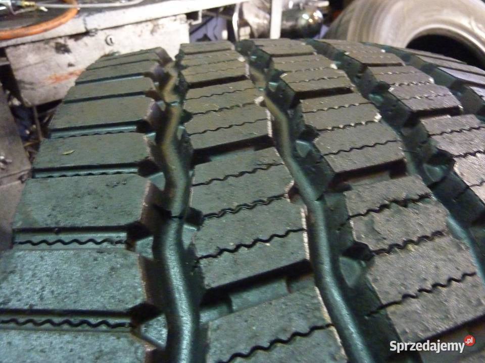 Opona używana ciężarowa 38565R225 WESTLAKE WTS1 Zaścianki