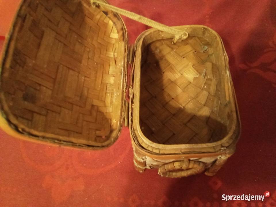 Drewniane pudełko w formie skrzynki słomiane PRL Pozostałe Warszawa