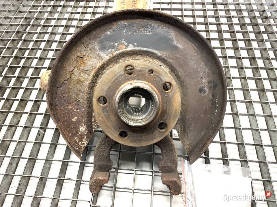 PIASTA ZWROTNICA LEWY TYŁ SEAT LEON I Hatchback