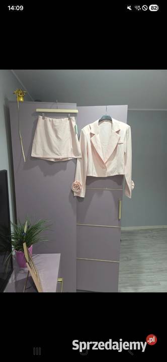 Komplet elegancki Chodzież