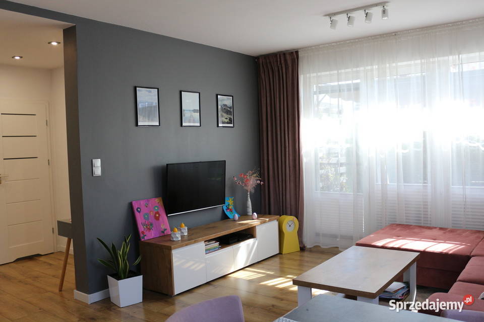 Funkcjonalny Bliźniak z garaże działka 45 ar Niepołomice