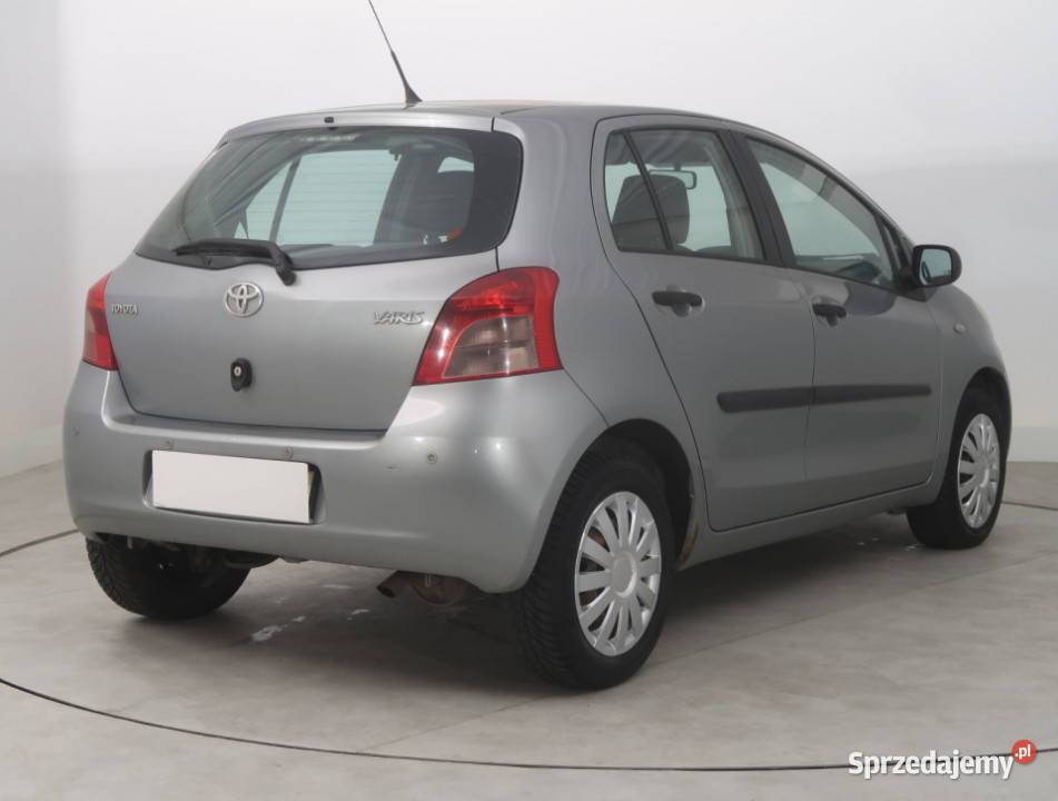 Toyota Yaris 13 VVTi 4/5 Bielany Wrocławskie sprzedam