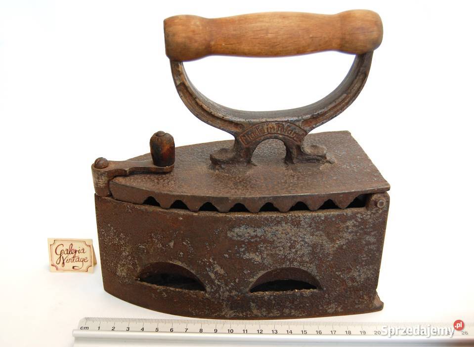 Antyczne przedwojenne żeliwne żelazko na węgiel Lublin