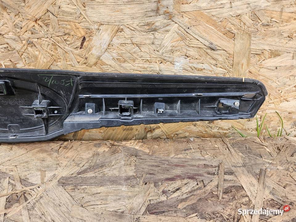 SUBARU FORESTER SJ IV 4 1215 GRILL ATRAPA