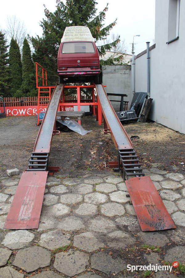 Sprzedam solidną i wytrzymałą rampę najazdową Rampy i najazdy Żywiec