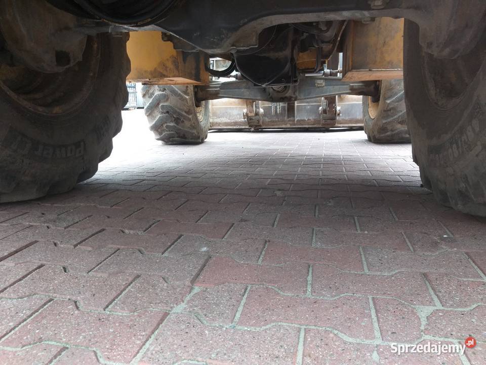 Koparko ładowarka Volvo bl71 cat jcb terex case Ostrów Wielkopolski sprzedam