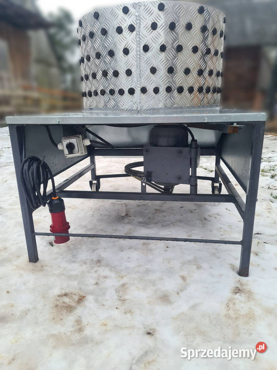 Duża skubarka do drobiu 70 380V Pacierzów