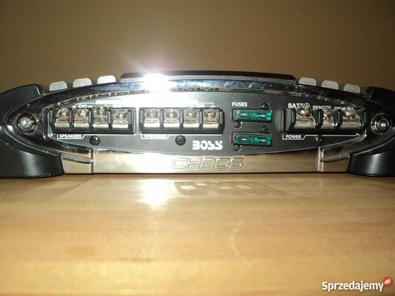 BOSS RIPPER Wzmacniacz 800W Wałowice