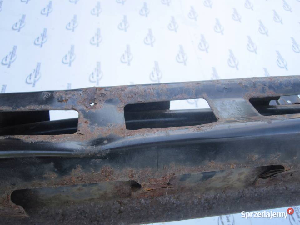 VW GOLF VI 12r belka zderzaka przód 5K7807109 sprzedam
