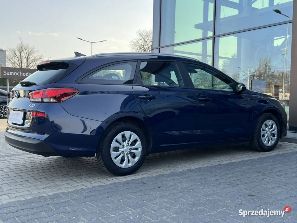 Hyundai i30 14 MPI 110 GET Salon Polska III 2017 granatowy Piotrków Trybunalski