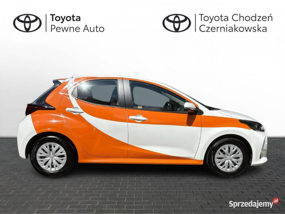 Toyota Yaris 15 HSD COMFORT czujniki parkowania Yaris