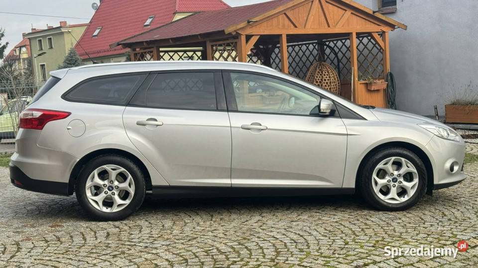 Ford Focus 16 Benzyna 125 z Niemiec serwisowany dolnośląskie Strzegom