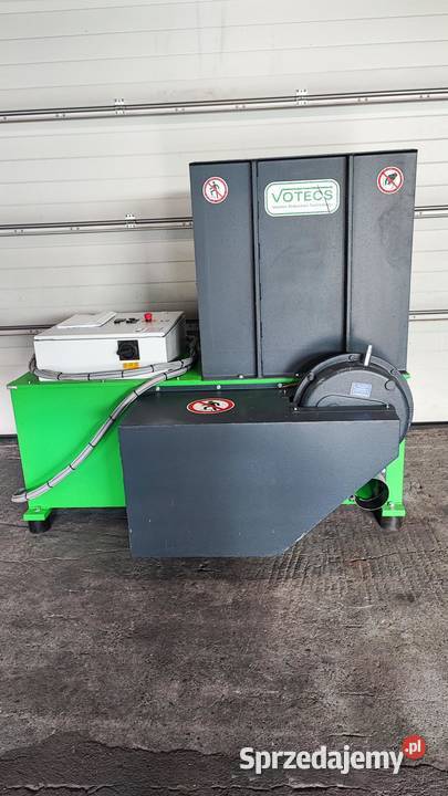 Rębak rozdrabniacz do drewna