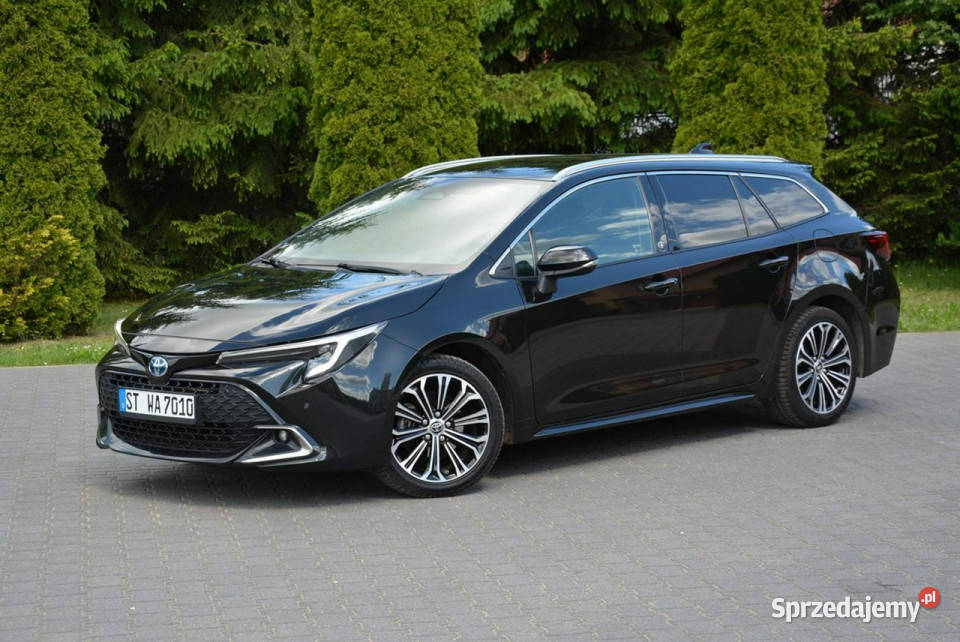 Toyota Corolla Lift FullLed RadarAcc BLIS AsPasa 196KM