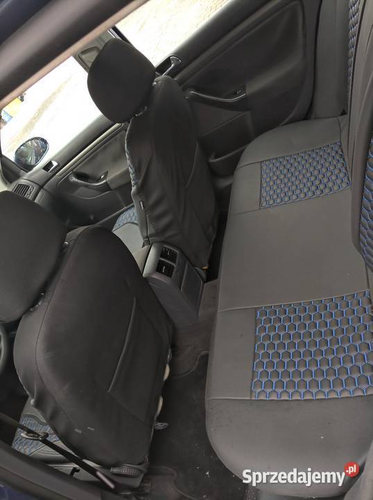Volkswagen Golf 5 Rok produkcji 2005 sprzedam