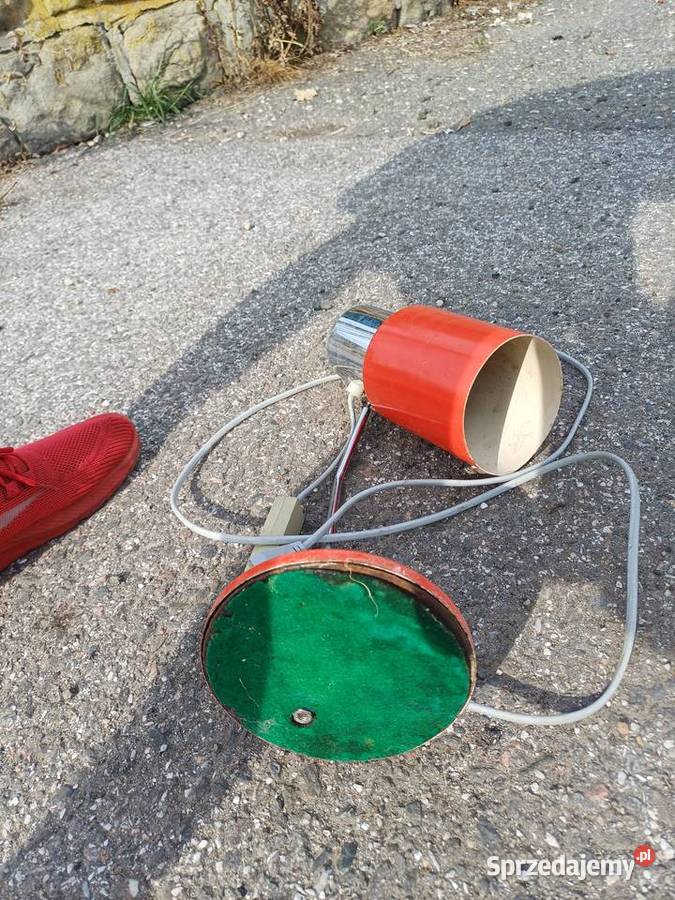 Retro lampka na biurko firmy Napako z 1967 roku Lubań