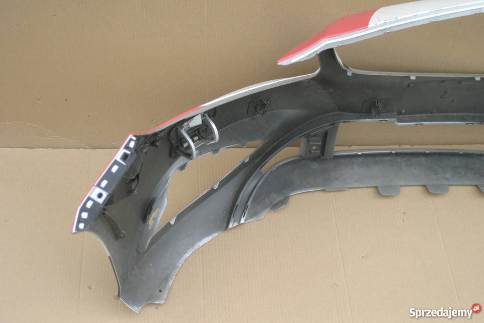 MERCEDES A KLASA W176 ZDERZAK PRZÓD PRZEDNI Części Bieleń sprzedam